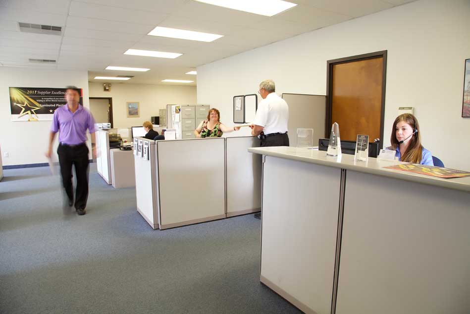 photo of customer service office