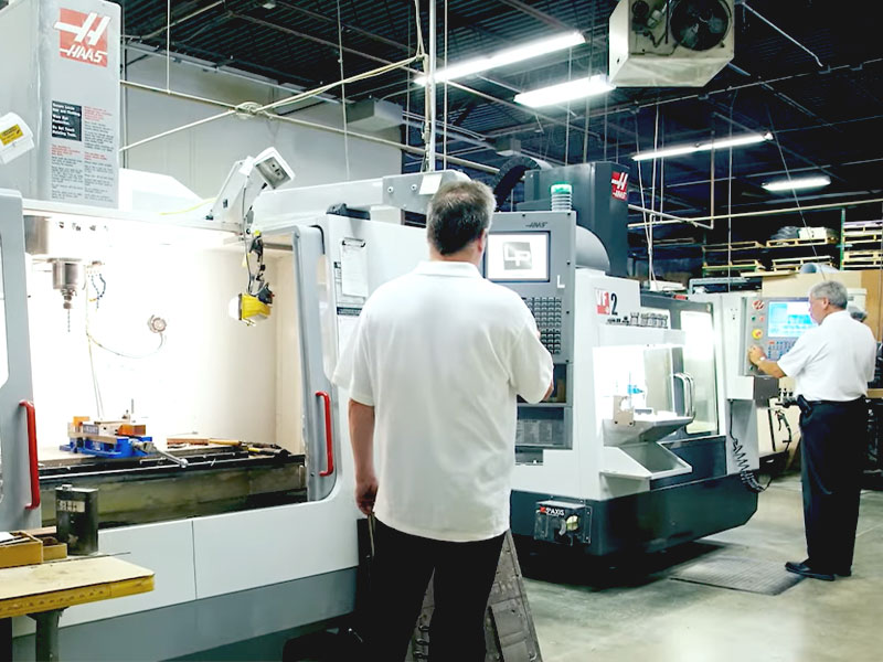 machining plastics at laminated plastics